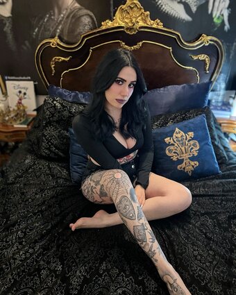 MelMagicWorld / 1172095839 Nude Leaks OnlyFans Photo 2