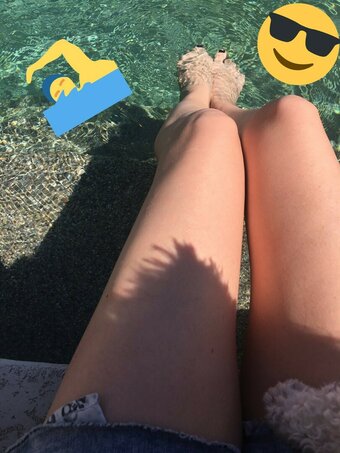 MelonieMac Nude Leaks Photo 18