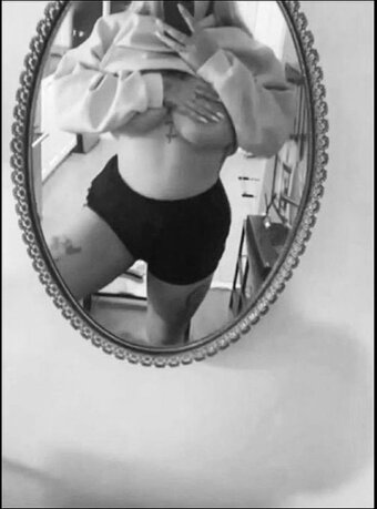 melonsandtatts / Laurie Moore / ROSALIE Nude Leaks OnlyFans Photo 14