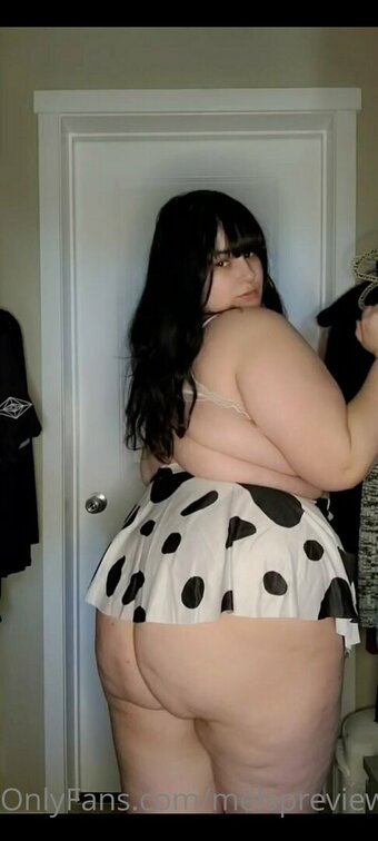 melspreview Nude Leaks Photo 9