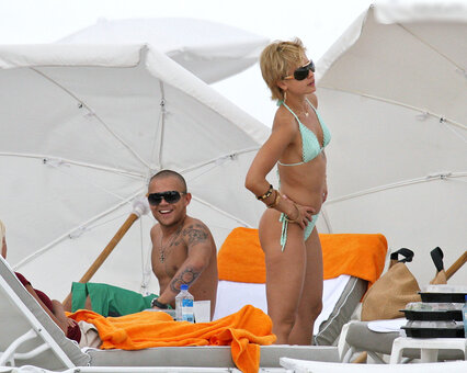 Mena Suvari / menasuvari Nude Leaks Photo 23