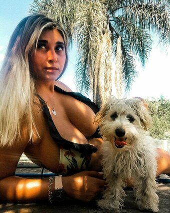 Meredithblake / meredithlblake / meredyblakekarim Nude Leaks OnlyFans Photo 4