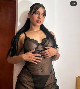 Merelinz / Merelin Zambrano Nude Leaks Photo 4