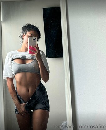 Merith Aranda / Rosafire / meritharandaa Nude Leaks OnlyFans Photo 8