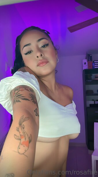Merith Aranda / Rosafire / meritharandaa Nude Leaks OnlyFans Photo 19