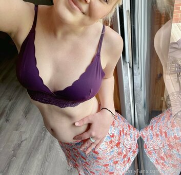 merrell Nude Leaks Photo 5