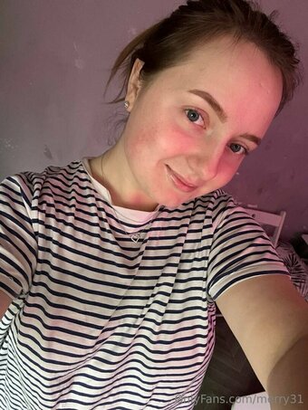 merry31 Nude Leaks OnlyFans Photo 24