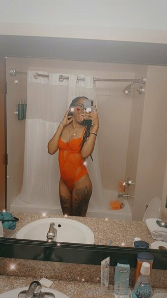 meshellcums Nude Leaks Photo 5