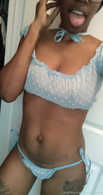 meshellcums Nude Leaks Photo 19