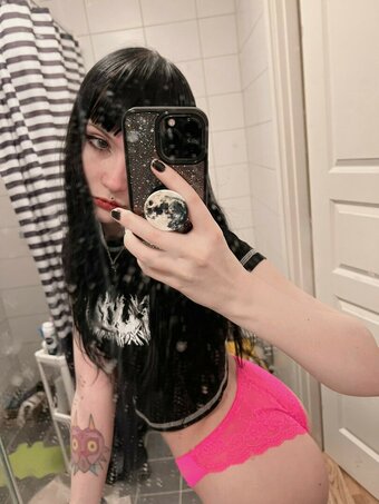 Messy / Spicymessy / leomessi Nude Leaks OnlyFans Photo 1