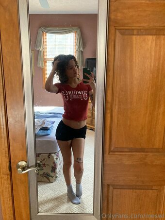 meswl Nude Leaks Photo 11