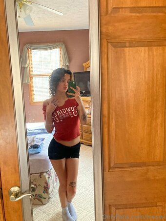 meswl Nude Leaks Photo 14