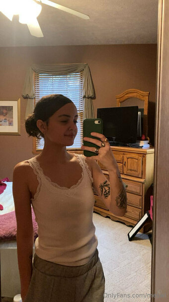 meswl Nude Leaks Photo 18