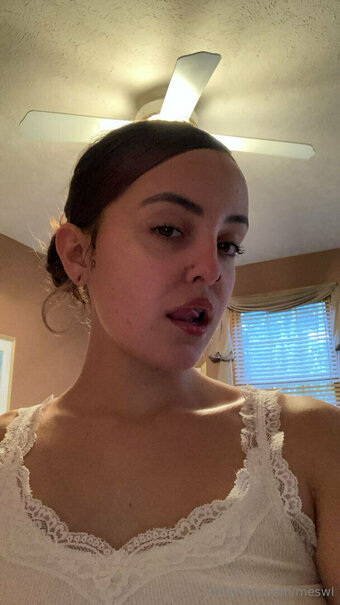 meswl Nude Leaks Photo 21