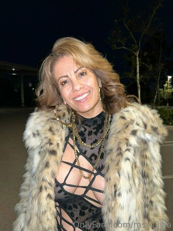 Mexymilf / ms_olivia Nude Leaks Photo 4