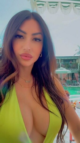 miah__c Nude Leaks Photo 10