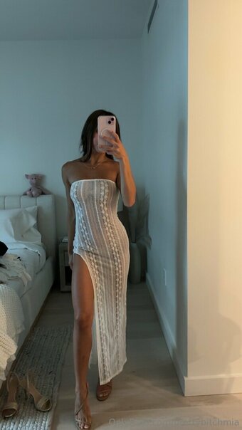 miahuffmann Nude Leaks Photo 2