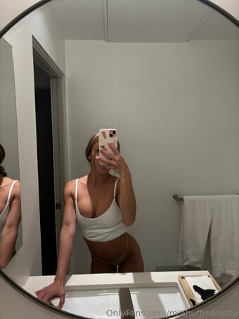 miahuffmanoftv Nude Leaks Photo 19