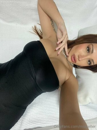 miakeller Nude Leaks Photo 3
