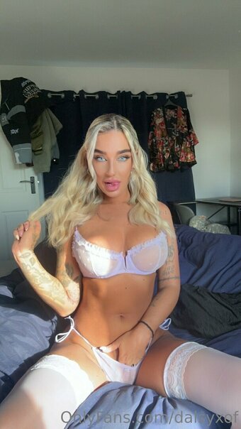 miaphilips Nude Leaks Photo 15