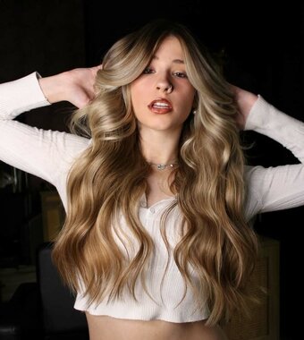 miaschaefer21 / Mia / https: / schaefer_mia Nude Leaks Photo 23