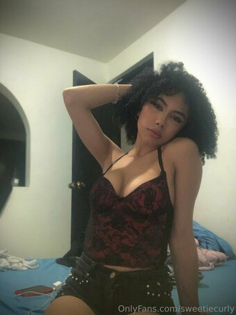 michell2005 Nude Leaks Photo 2