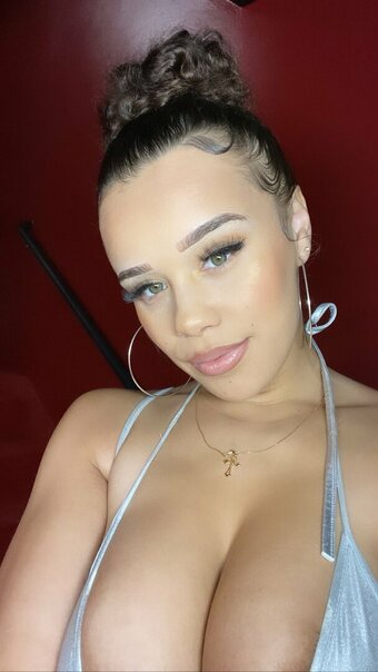 Michelllacy13 Nude Leaks Photo 2