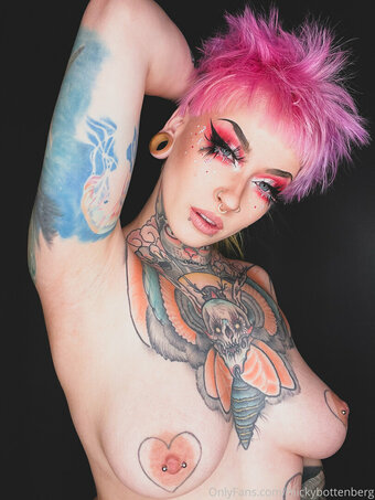 mickybottenberg Nude Leaks Photo 19