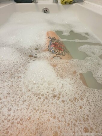 midgetgem95 Nude Leaks Photo 17