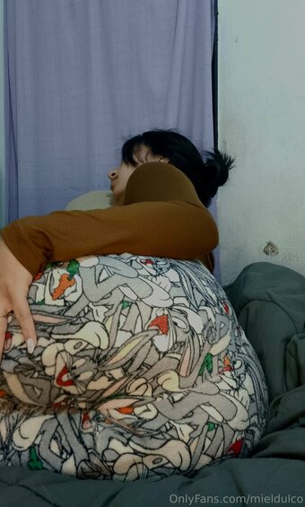 mieldulco Nude Leaks Photo 8