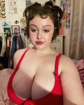 Milabloom / _milabloom / milabloomoo Nude Leaks OnlyFans Photo 2