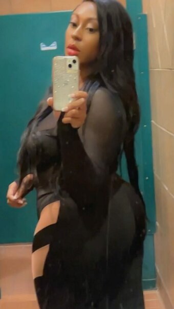 Milagrogramz / MOB RADIO Nude Leaks Photo 13