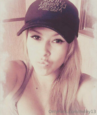 miley13 Nude Leaks Photo 3