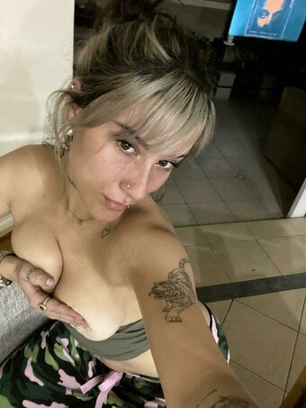 mileynotcirus / mileycyrus Nude Leaks OnlyFans Photo 7