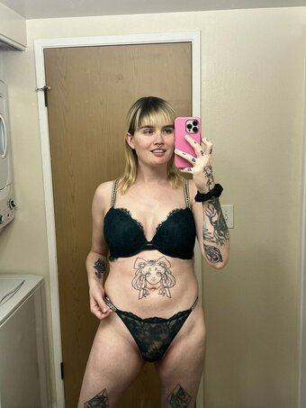 milfmoder / Ashley / adoeable_ Nude Leaks Photo 12