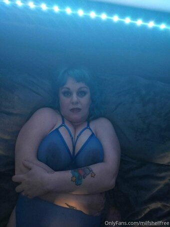 milfshellfree Nude Leaks Photo 4