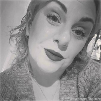 milfshellfree Nude Leaks Photo 7