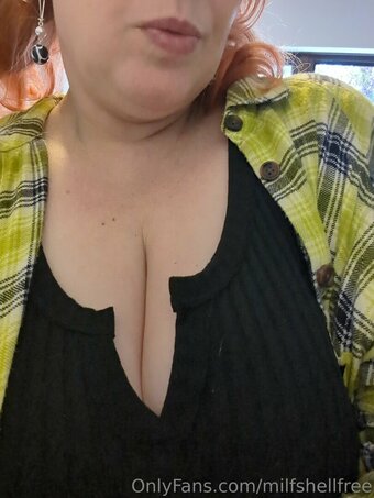 milfshellfree Nude Leaks Photo 10