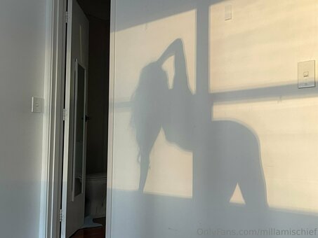 millamischief Nude Leaks Photo 4