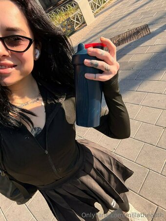 millathegoth Nude Leaks Photo 3