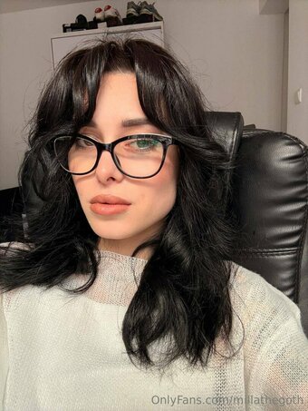 millathegoth Nude Leaks Photo 6