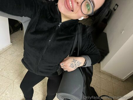 millathegoth Nude Leaks Photo 8