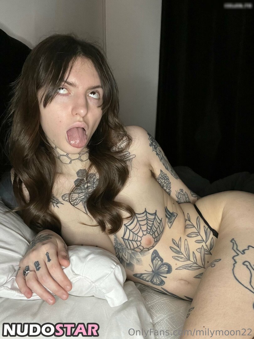 Milly Moon  milymoon22 Nude Leaks OnlyFans Photo 3 - NudoStar