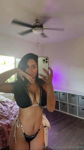 mimimoore0 / hot_mercedes / mimimoore Nude Leaks OnlyFans Photo 7