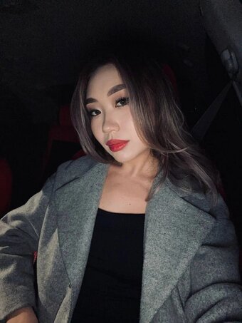 mina_moons