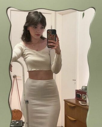 minecraftluvr68 / emilyarmas Nude Leaks Photo 2