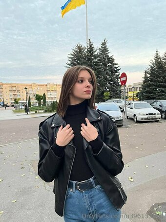 mini_dashunka Nude Leaks Photo 3