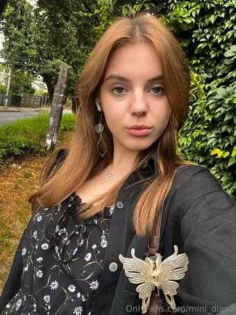 mini_violet Nude Leaks Photo 13