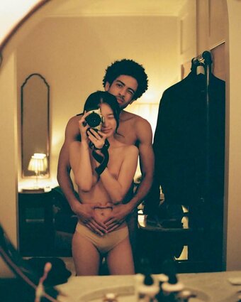 Mirrorcomb Nude Leaks Photo 5