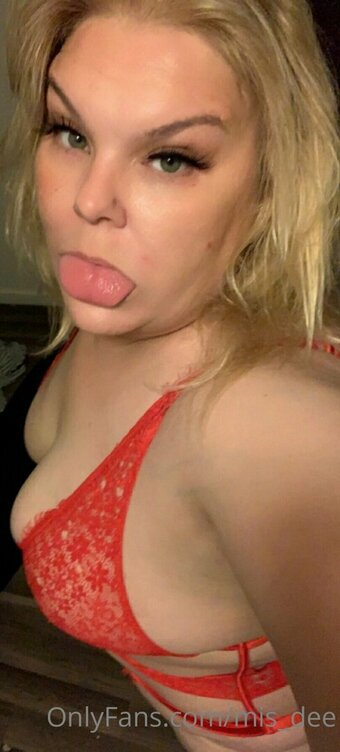 mis_dee Nude Leaks Photo 10
